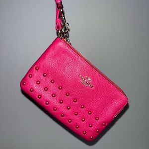 COACH small wristlet